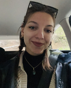 inštruktor Laura
